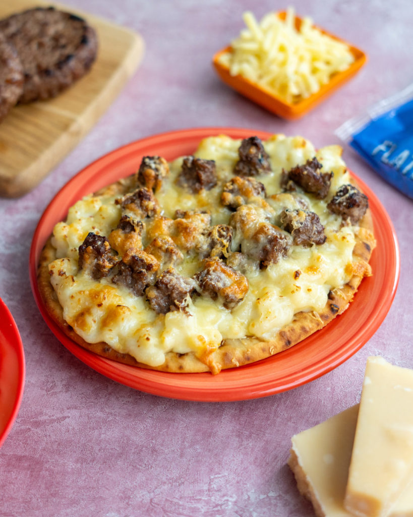 Mac & Cheese Burger Flatbread