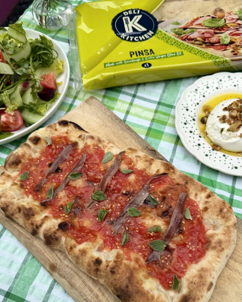Deli Kitchen Pinsa – A Mediterranean Twist on Pan con Tomate